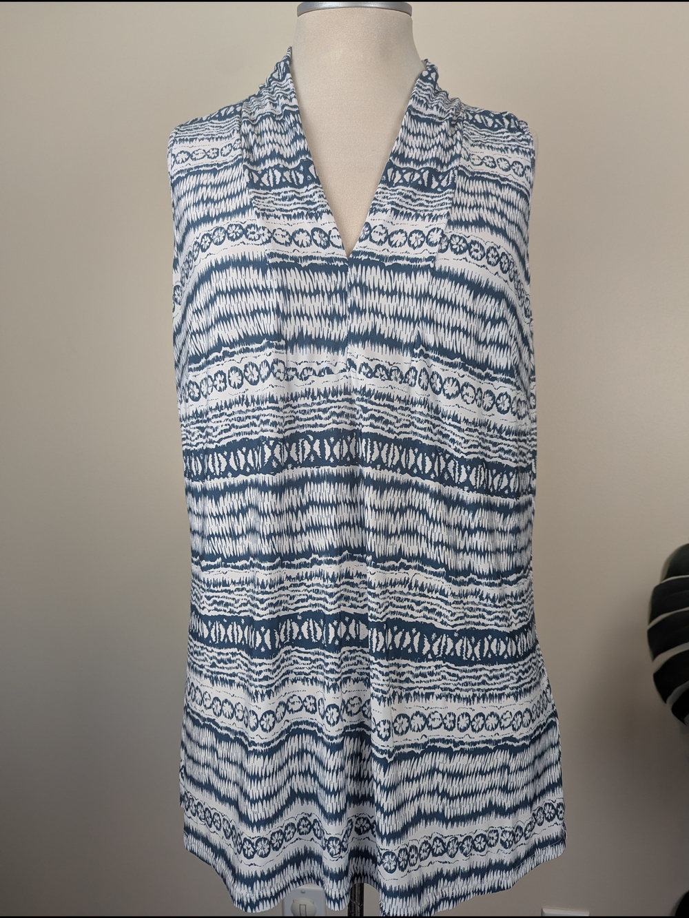 Milano Navy and White Abstract Print Sleeveless Tunic Top